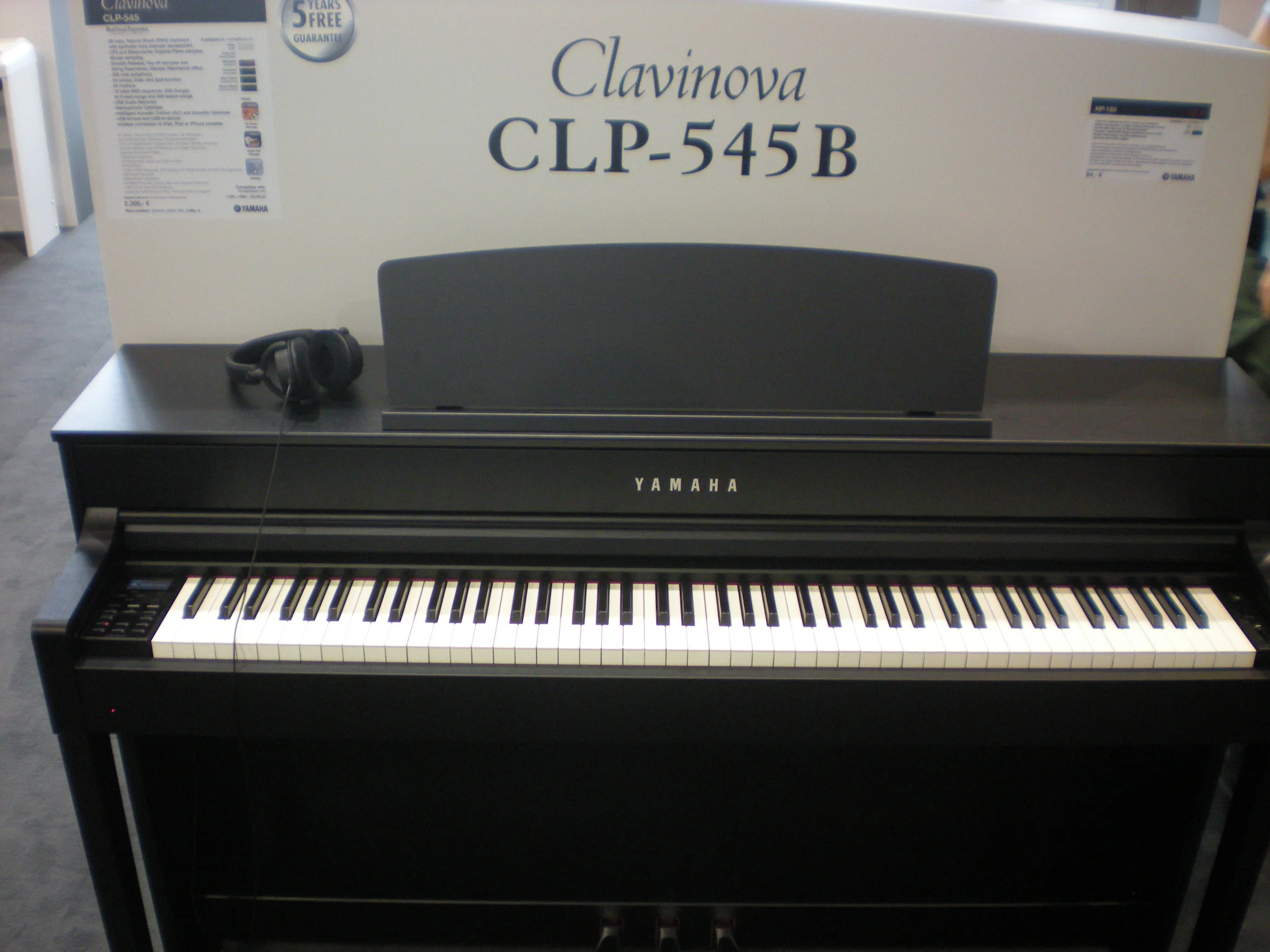 Clavinova CLP-545