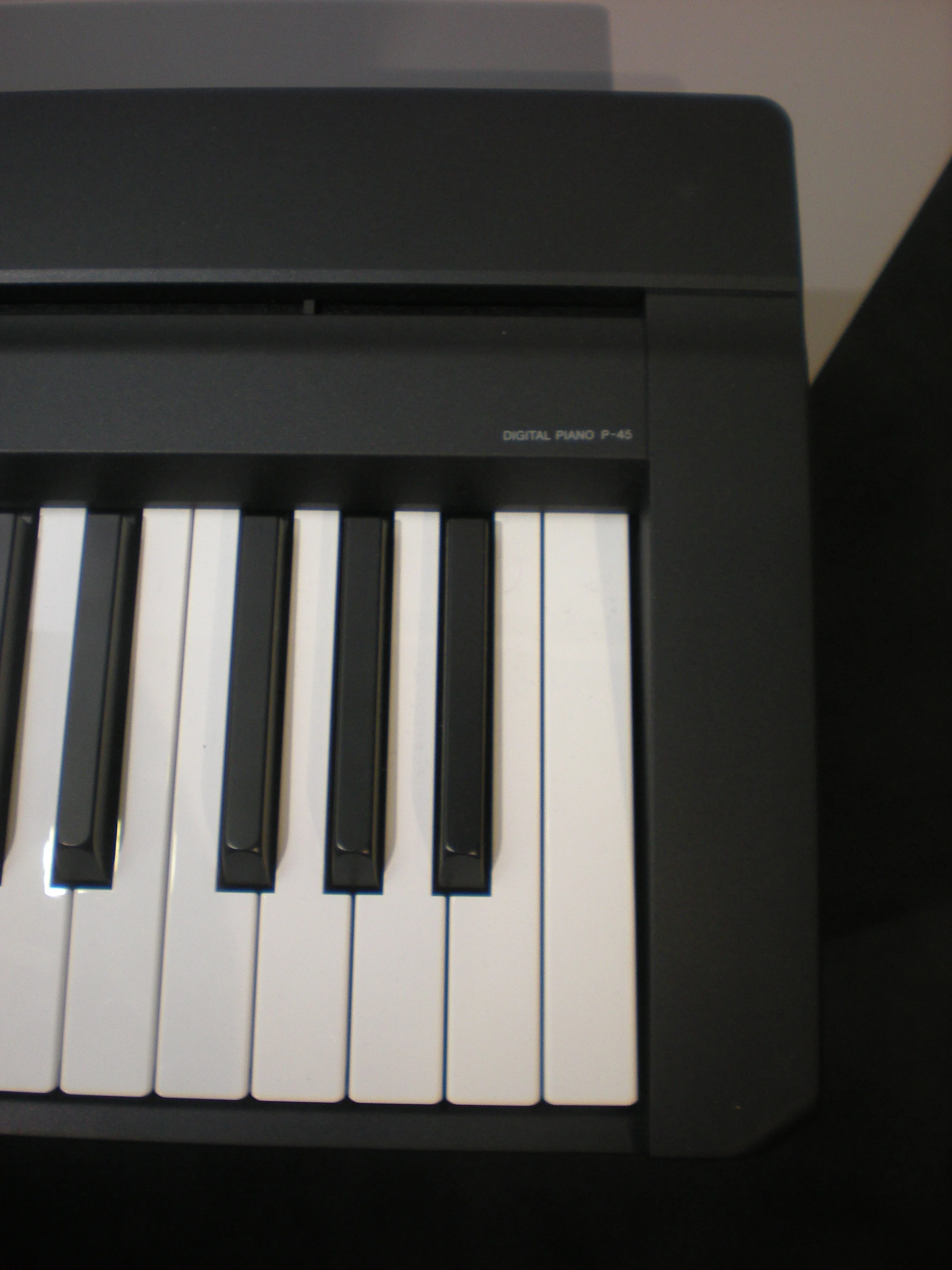 Yamaha P-45
