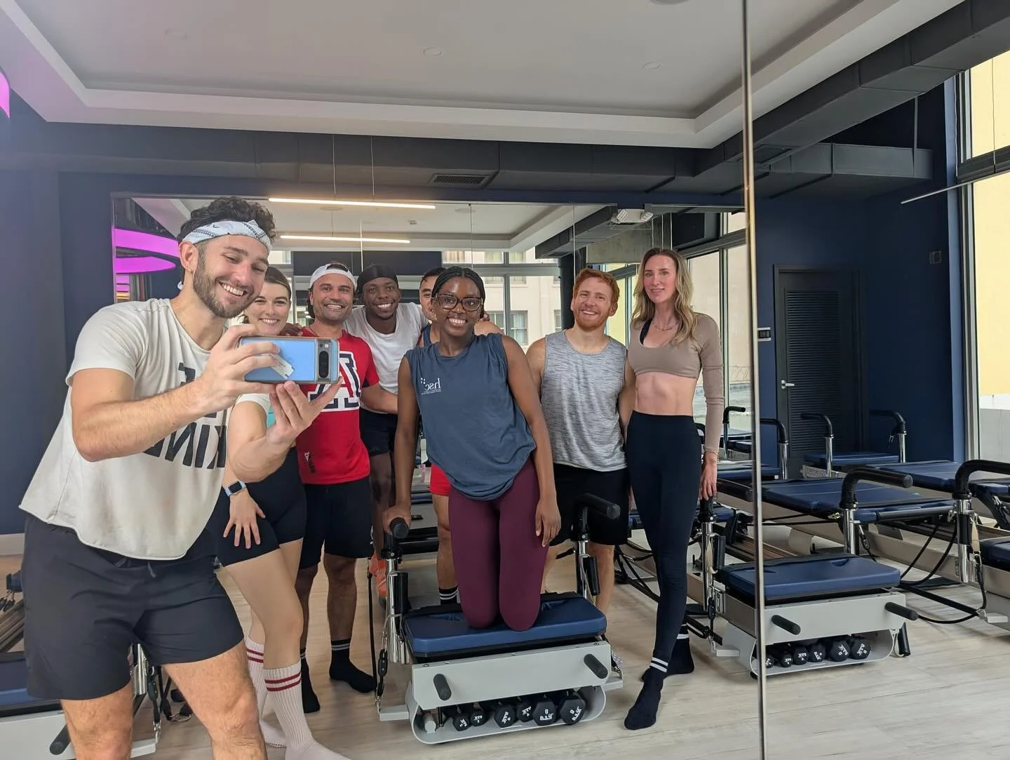 🧘🏻&zwj;♀️ Jetset Pilates @jetsetpilatesdowntownmiami treated us to a free reformer class! Putting us to work on a weekend afternoon ✨
&bull; #medpeds #mp4l #residencylife #downtownmiami #jetsetpilates