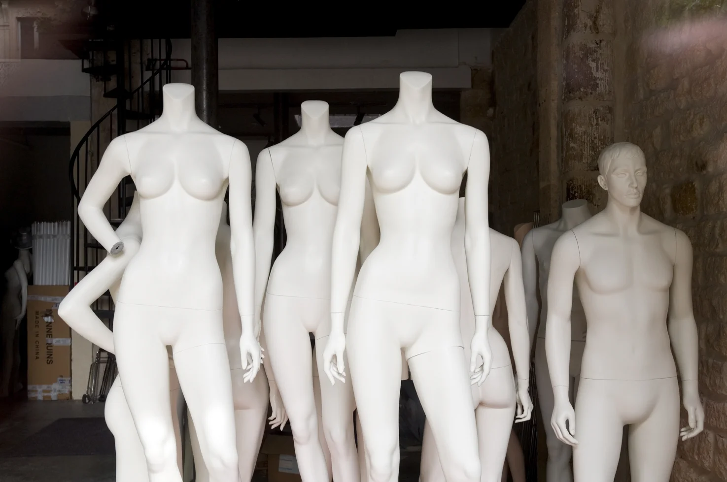 web_dni_paris_mannequins.jpg