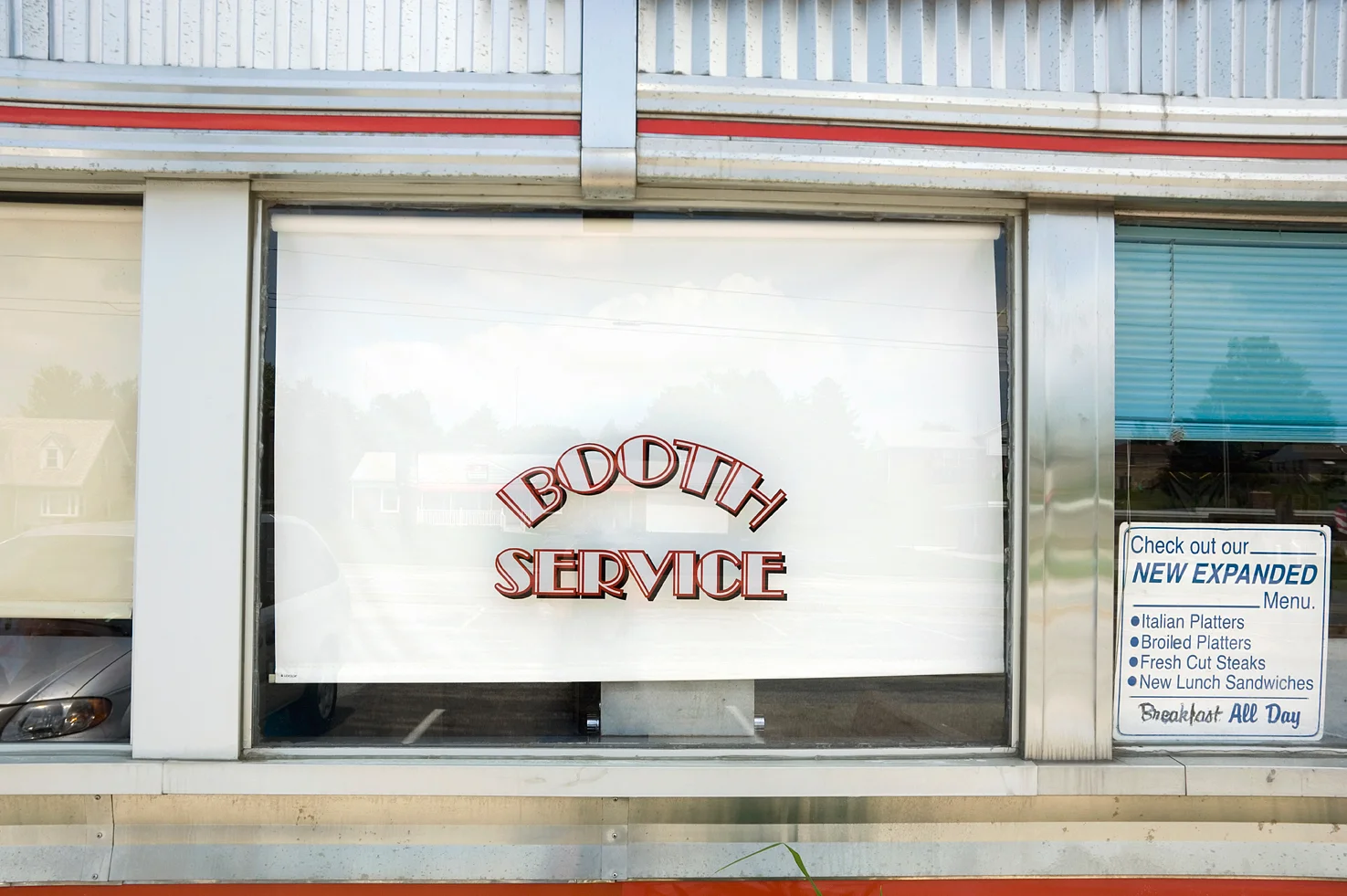 nourie_lee's_diner_york_pa_sRGB.jpg