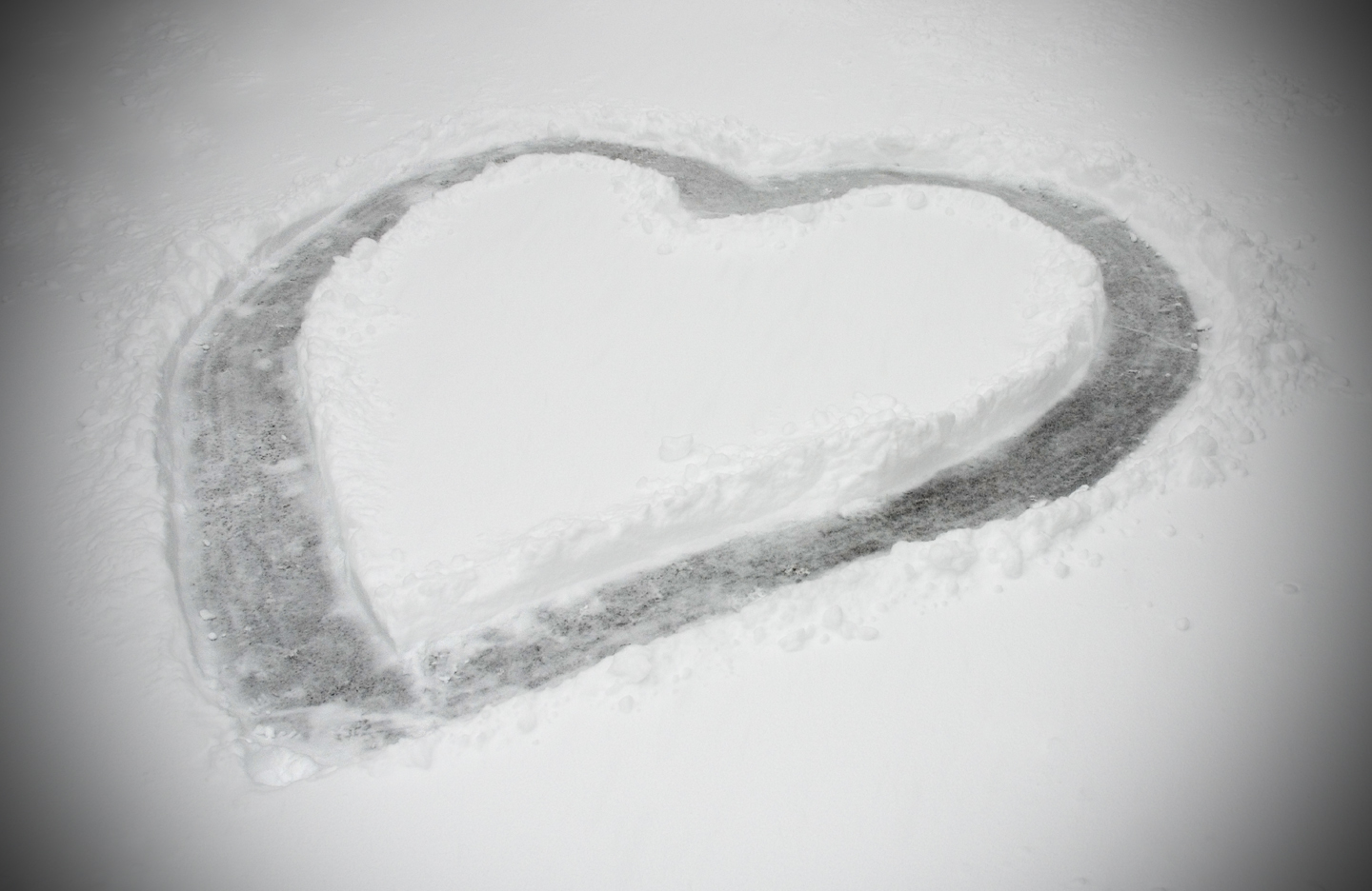 Snow_Heart_2019.jpg