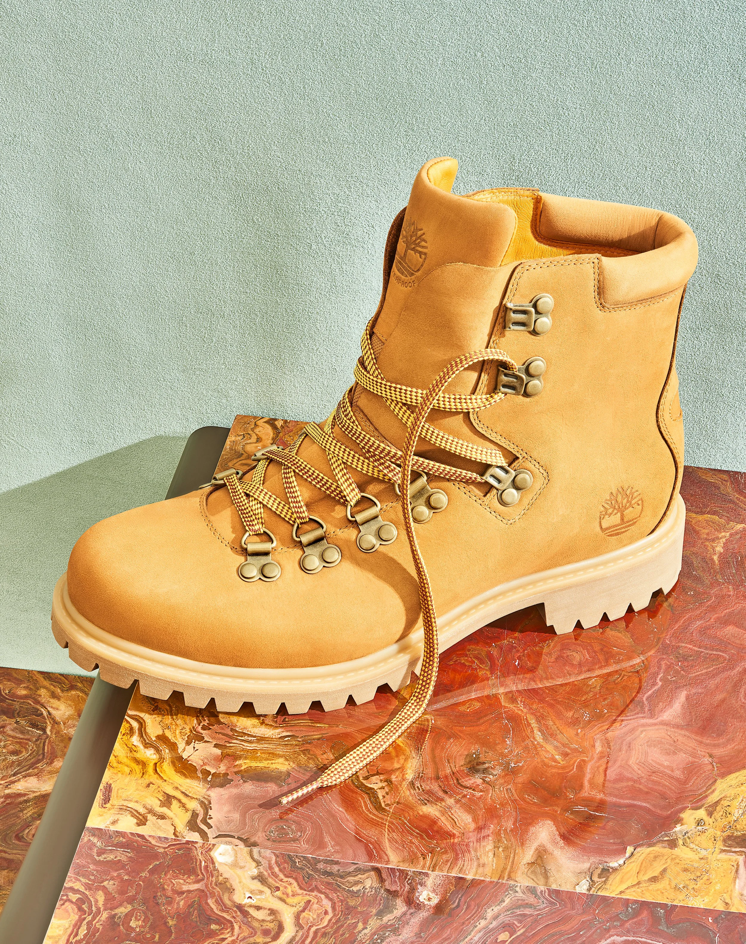 2170405Barneys_07_233_lowres.jpg