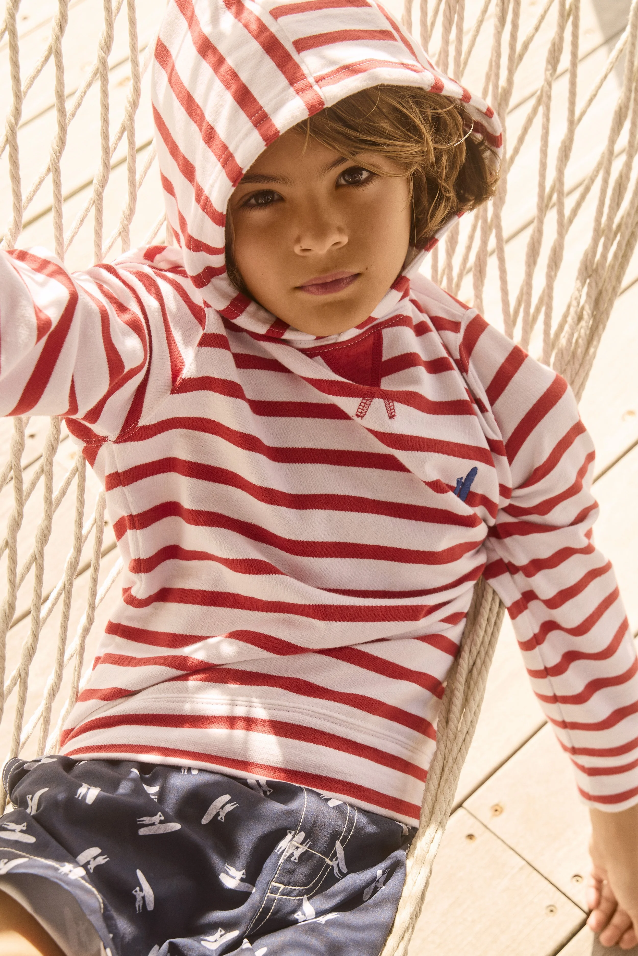 103734_1935_SHOT_16_DOCK_GROUP_SWIM_039_RGB.jpg