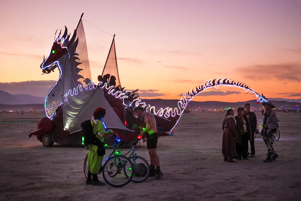 ©EricaMartinDragonArtCarSunset.jpg