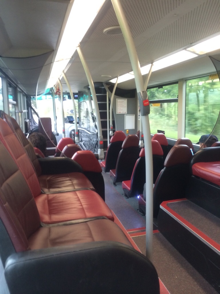 370504-liat-i_am_travelling_on_the_b.jpg