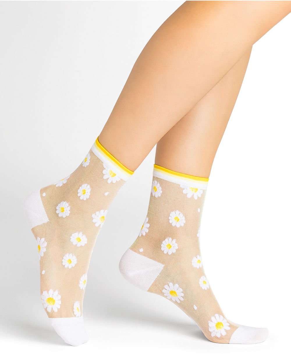 chaussettes-courtes-transparentes-marguerites.jpg