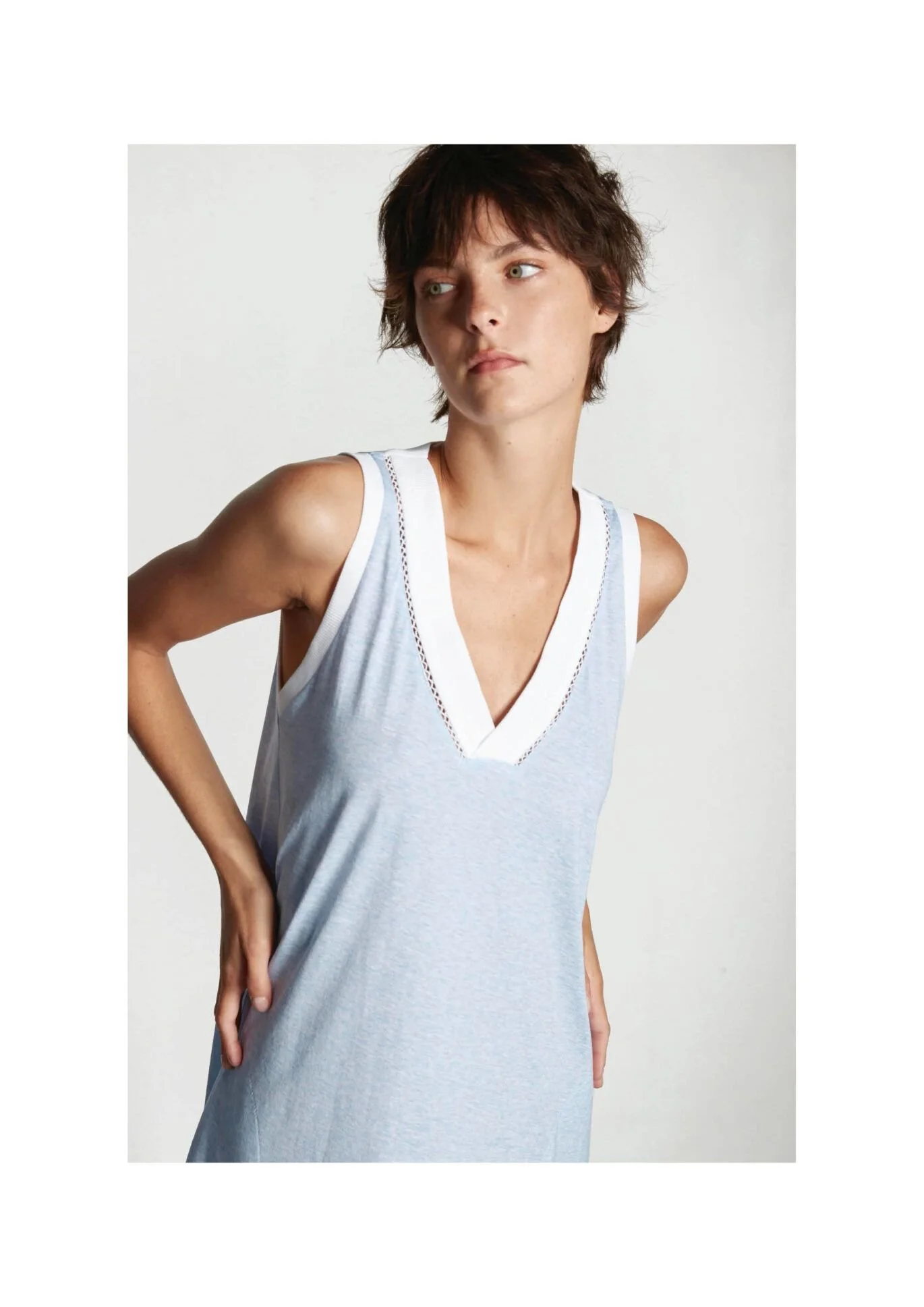 LOOKBOOK-SALES-SS26_DRUK9a-1370x1937.jpg