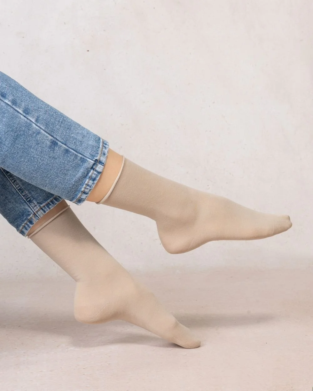 chaussettes-veloutees-coton-bord-roule (3).jpg