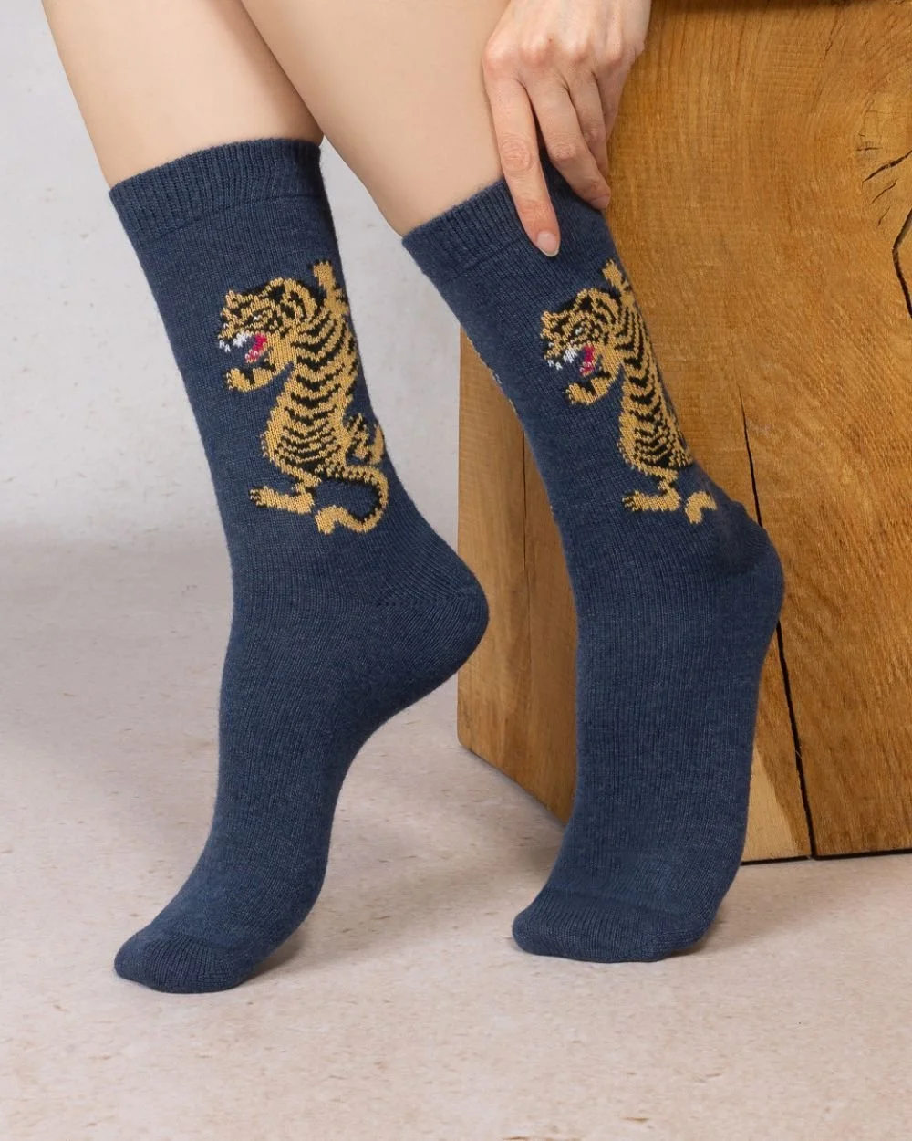 chaussettes-cachemire-tigre (1).jpg
