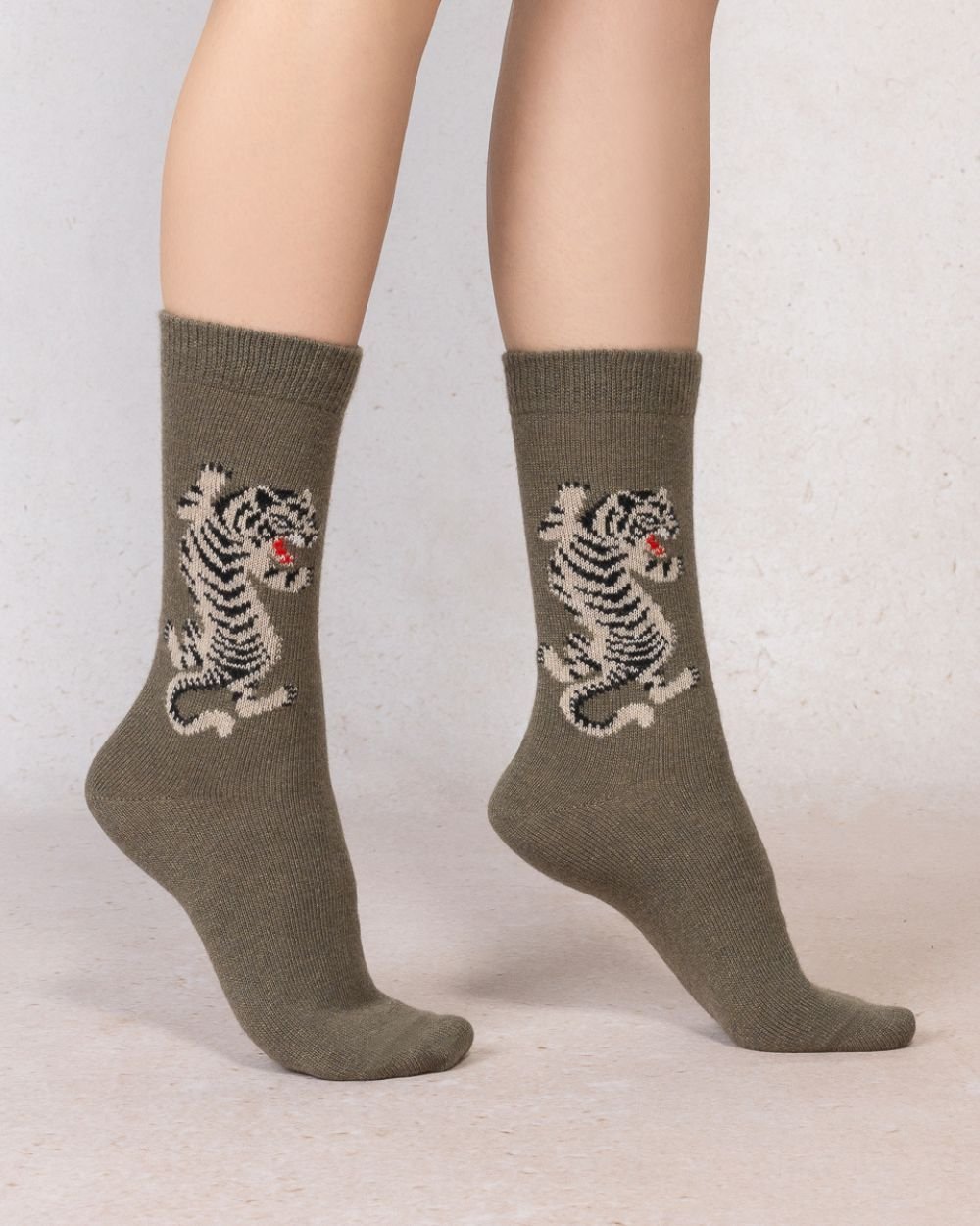 chaussettes-cachemire-tigre.jpg
