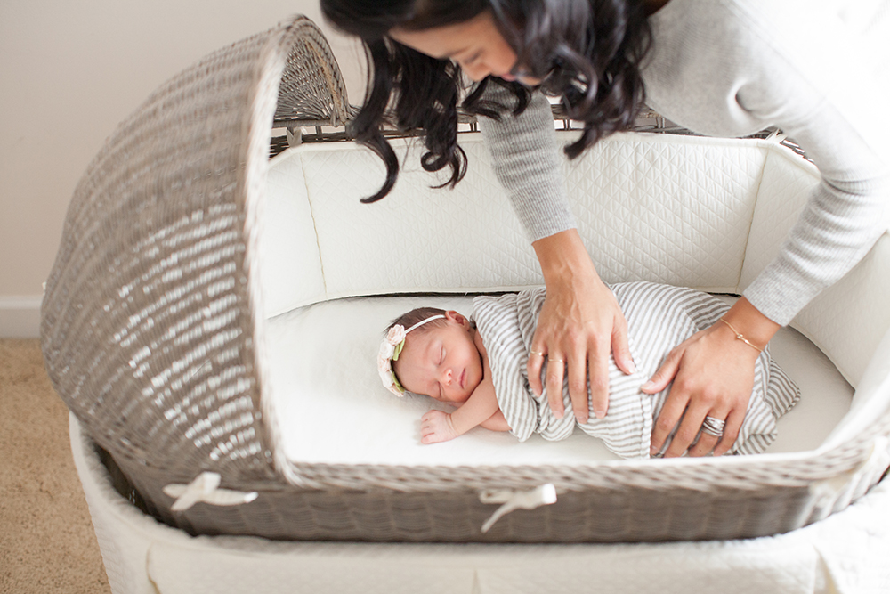 Elise Leintz_Newborn Session-19.jpg