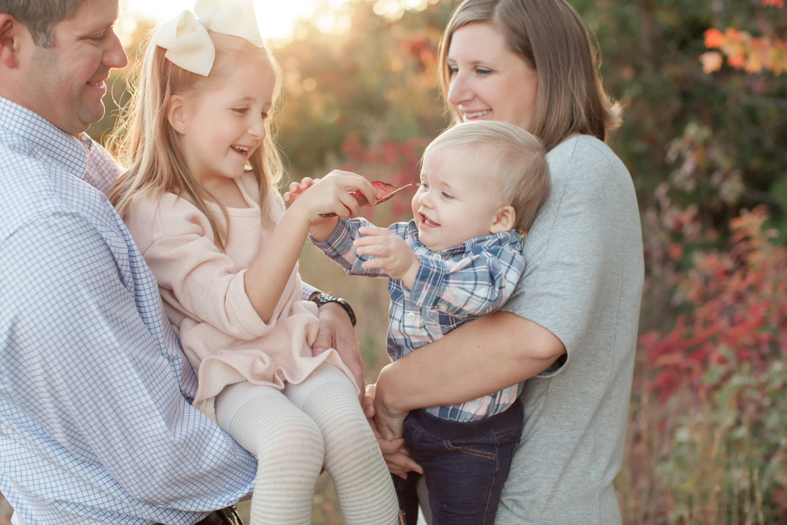 The Ogden Family_Fall Mini 2016-18.jpg