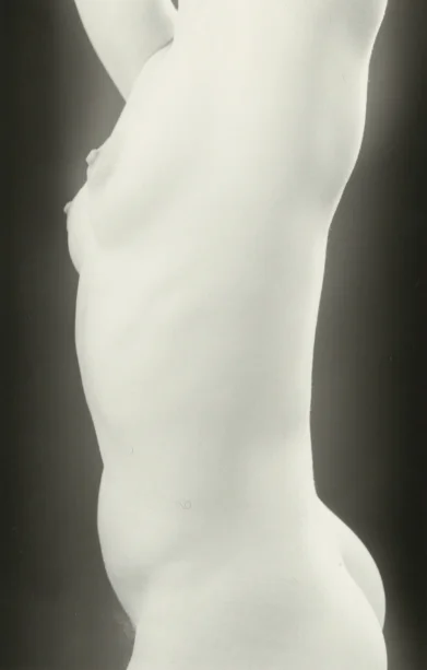 Alabaster , 1983 Gelatin silver photograph on mount. 6 3/8 x 4 1/8 inches