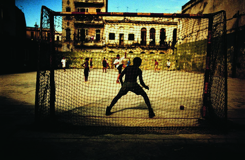 cubanfootball_2000.jpg