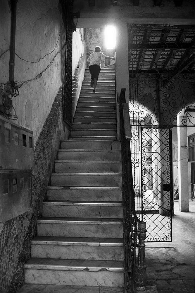 Habana, Cuba , 2000 Archival Inkjet Print 20 x 13 3/8" $800