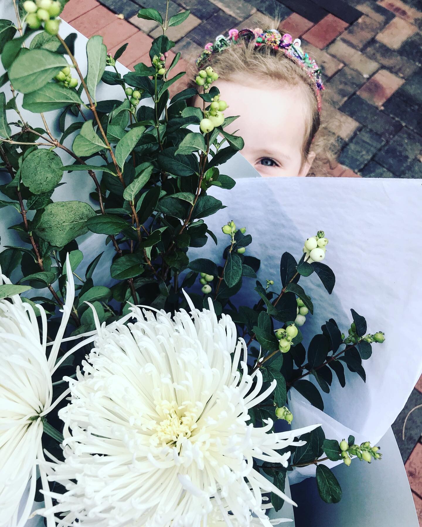 Mother&rsquo;s Day flowers one day early, so I don&rsquo;t miss out. Thank you little ladies - Clementine and Matilda - and thank you big bear - @bennyontheroad. I love nothing more than being your mum. ❤️