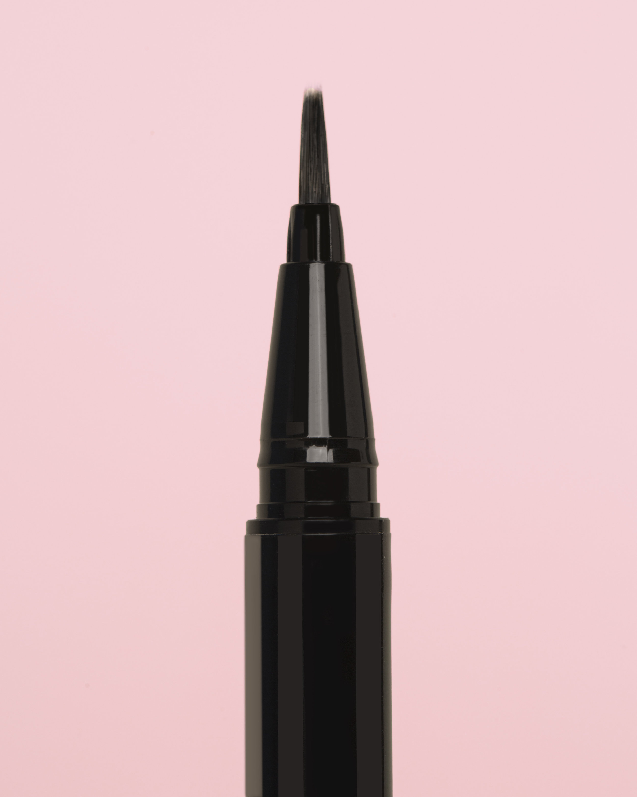 Kelsey Fugere x Em Cosmetics