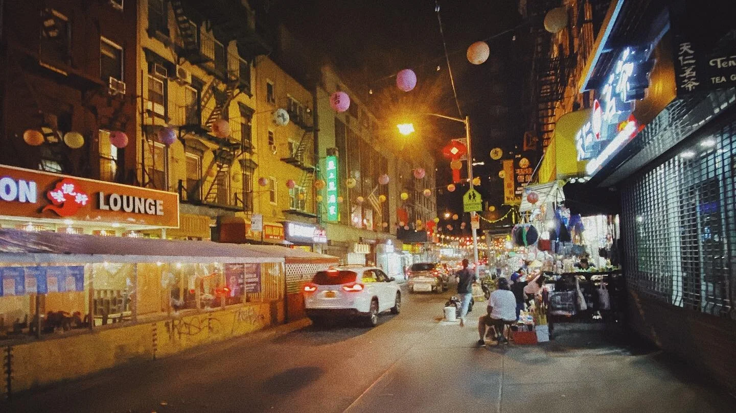 The city that never sleeps .. except for when we wanted to get bubble tea .. 🧋