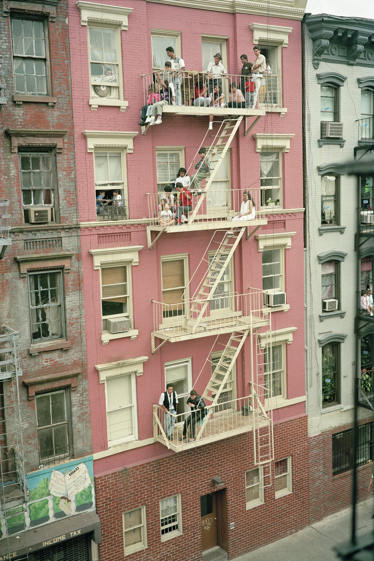 2 Fire Escape Viewing on Stanton Street, 1990.jpg