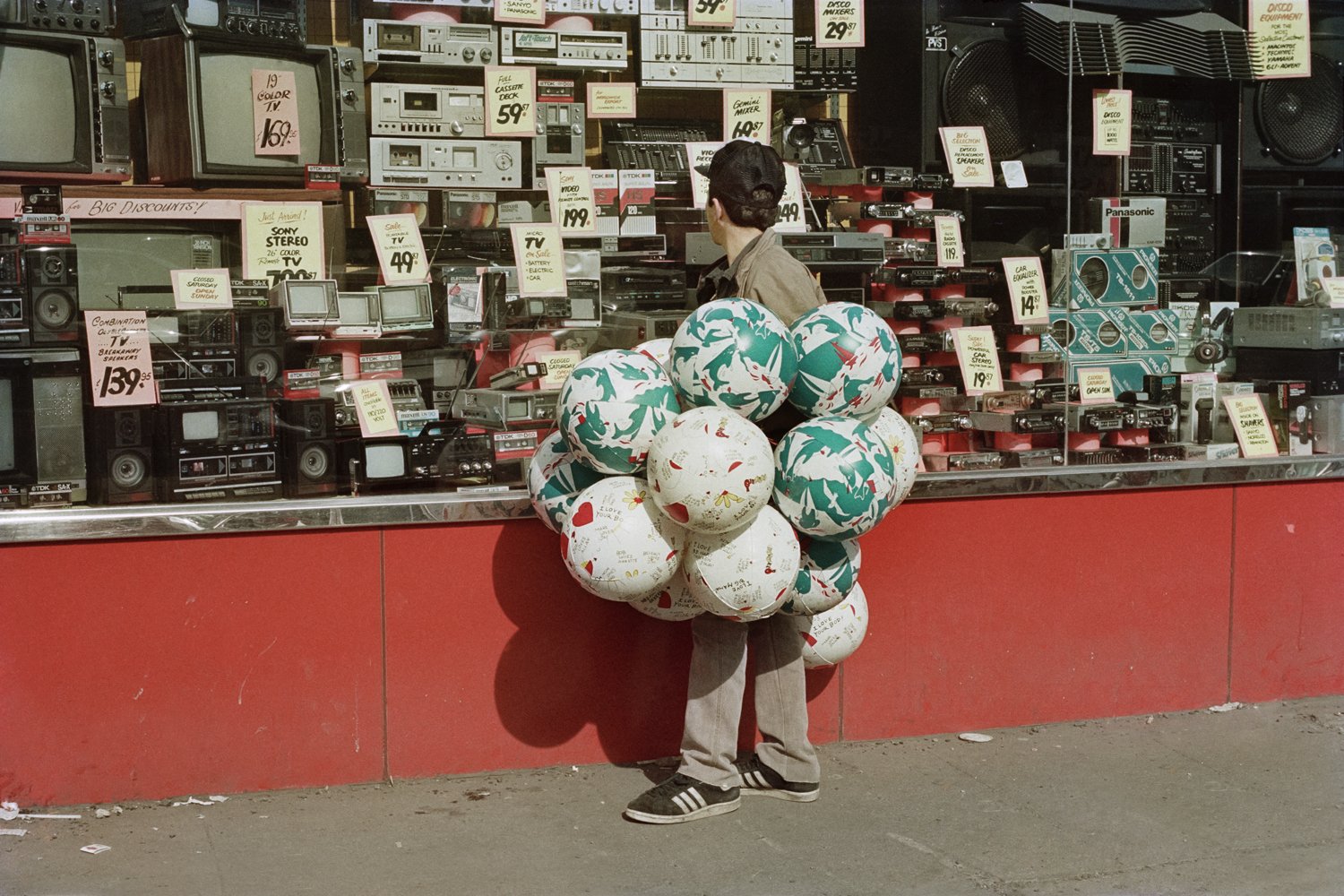 11 Ballons on Delancey Street, 1986.jpg