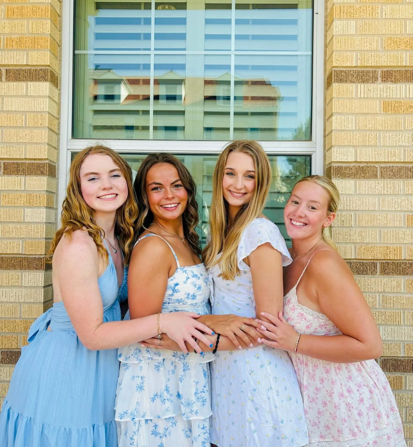 #WhyADPiWednesday with Skylar 

&ldquo;I love ADPi because of the connections I&rsquo;ve made. It took me time to find my friends but it was so worth it because I have some of my best connections in ADPi. Some of my favorite memories I&rsquo;ve made 