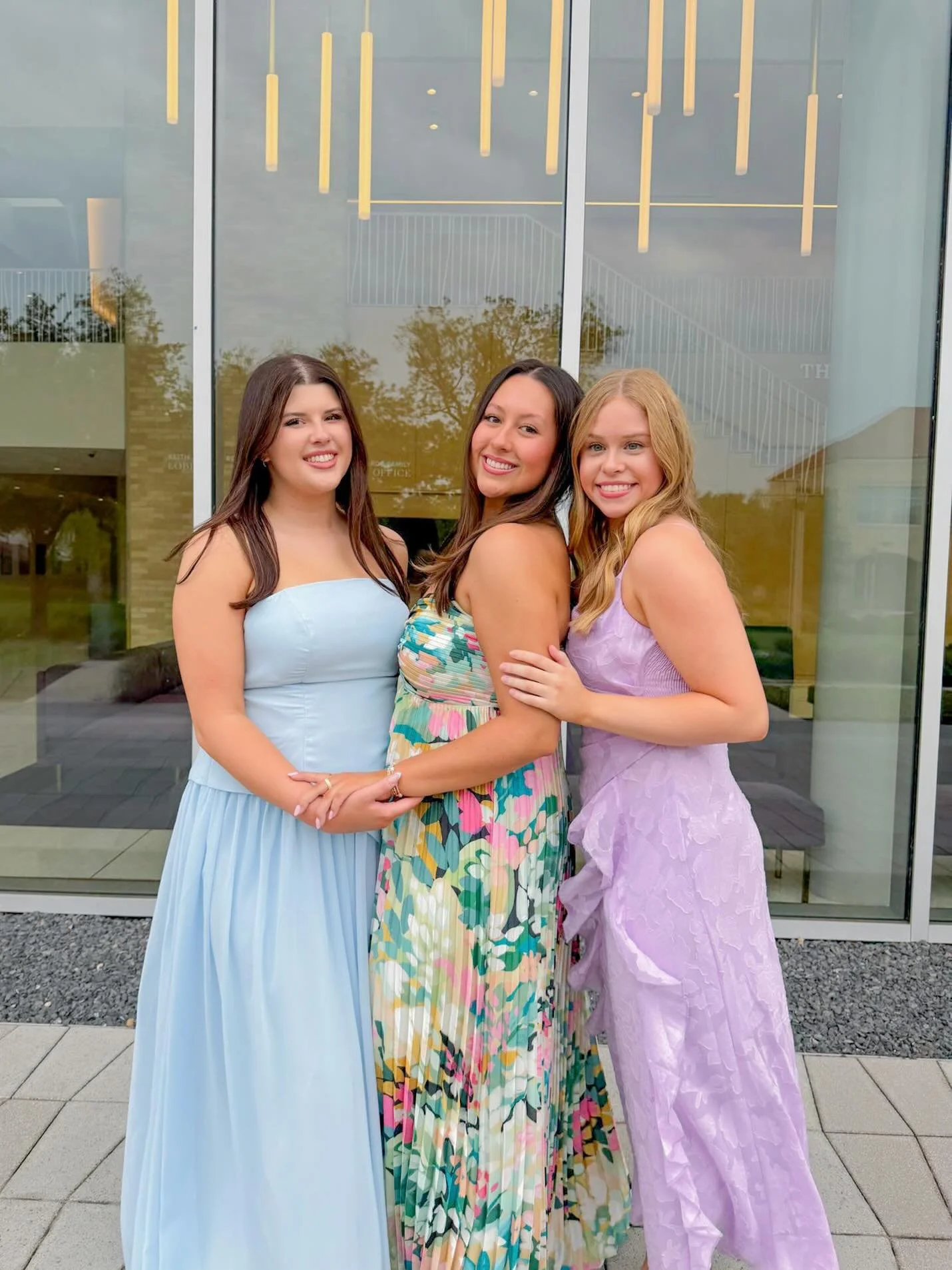 BLACK DIAMOND FORMAL 💐✨
We had so much fun celebrating the year with our sisters!!