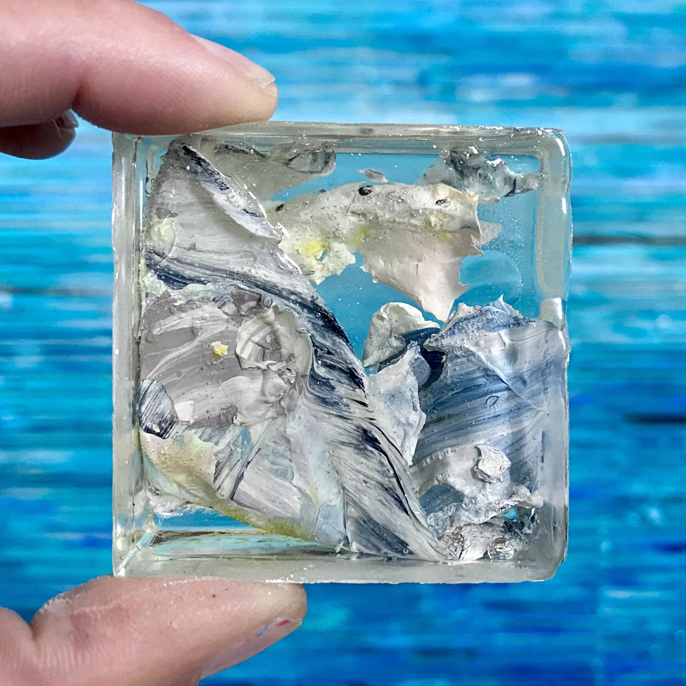 F07F3AE9-CA96-4D0C-BA55-86AAC91944F5