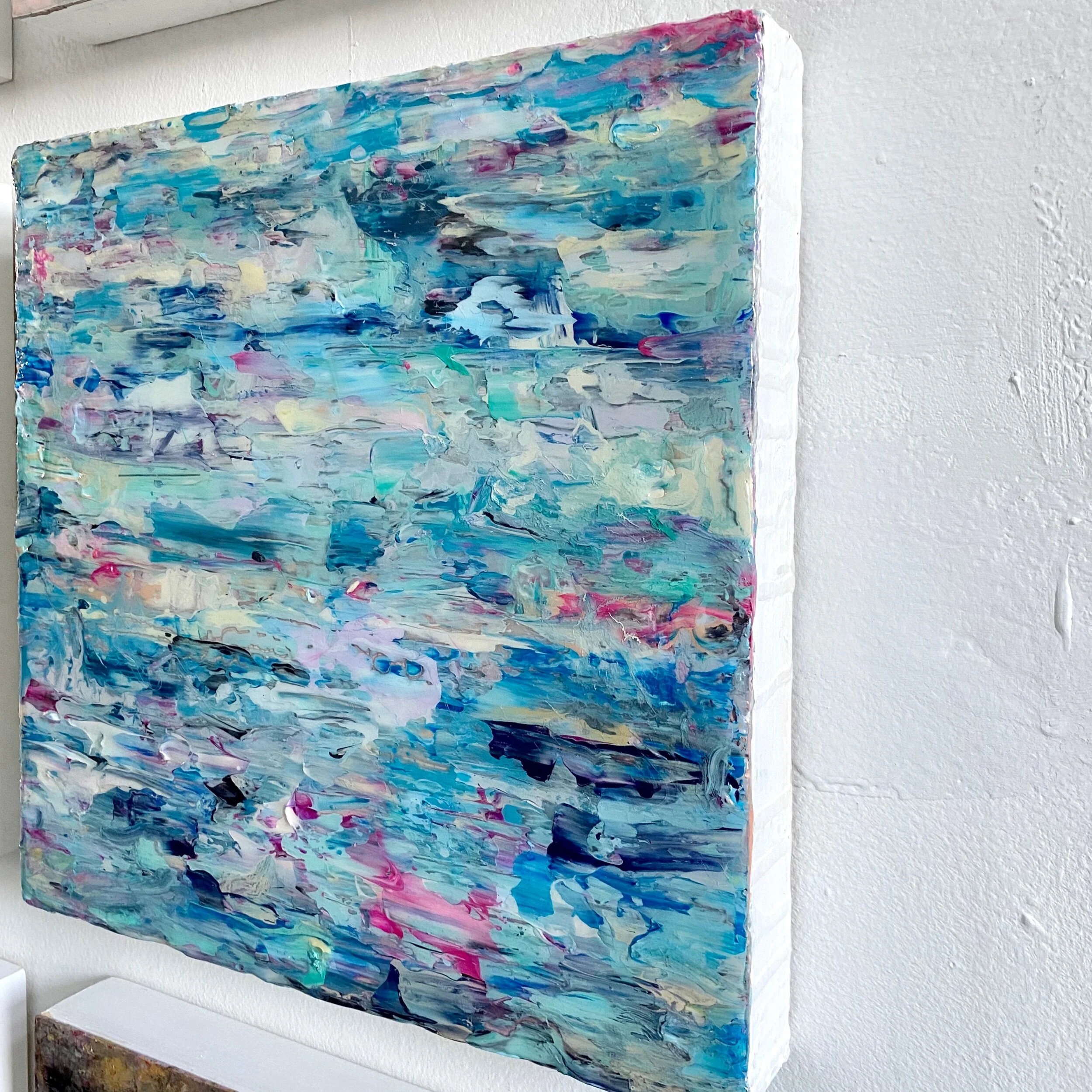 C7656FFD-87BB-4303-9B00-C8F44B46F3BB