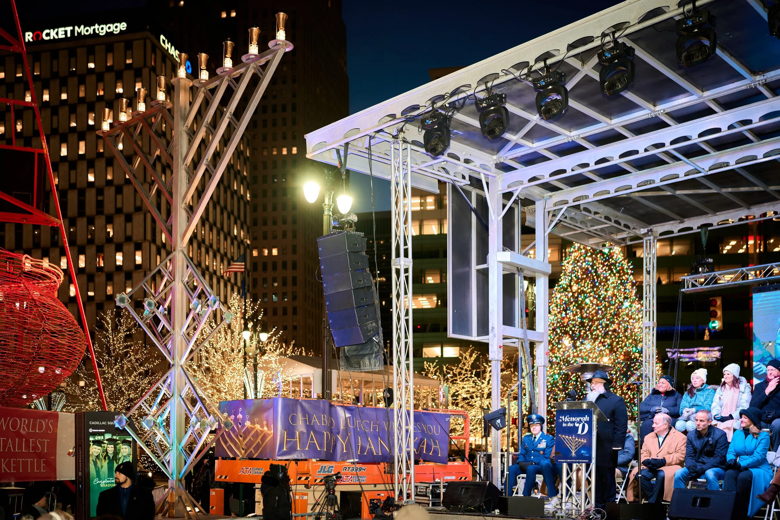 Menorah in The D - 2025 - 134.jpg