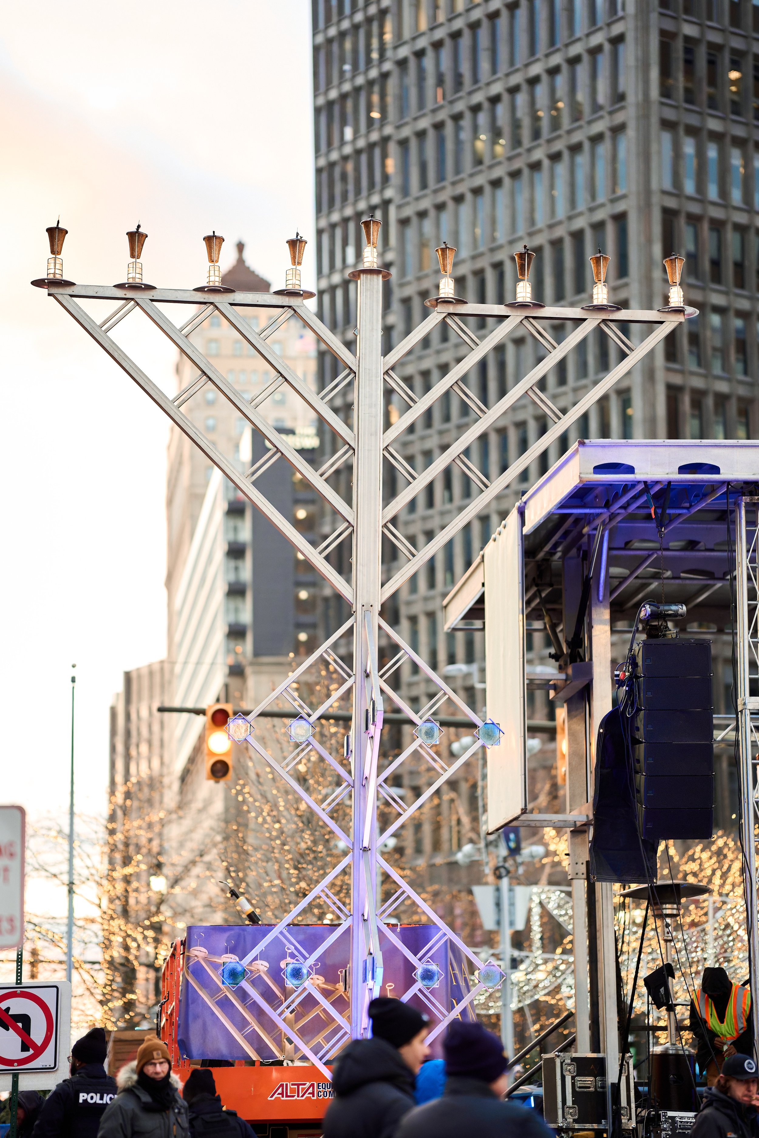 Menorah in The D - 2025 - 057.jpg