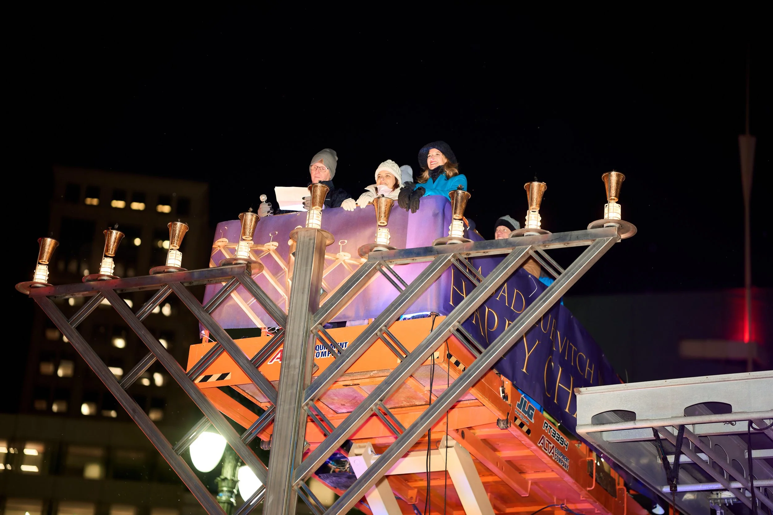 Menorah in The D - 2025 - 199.jpg