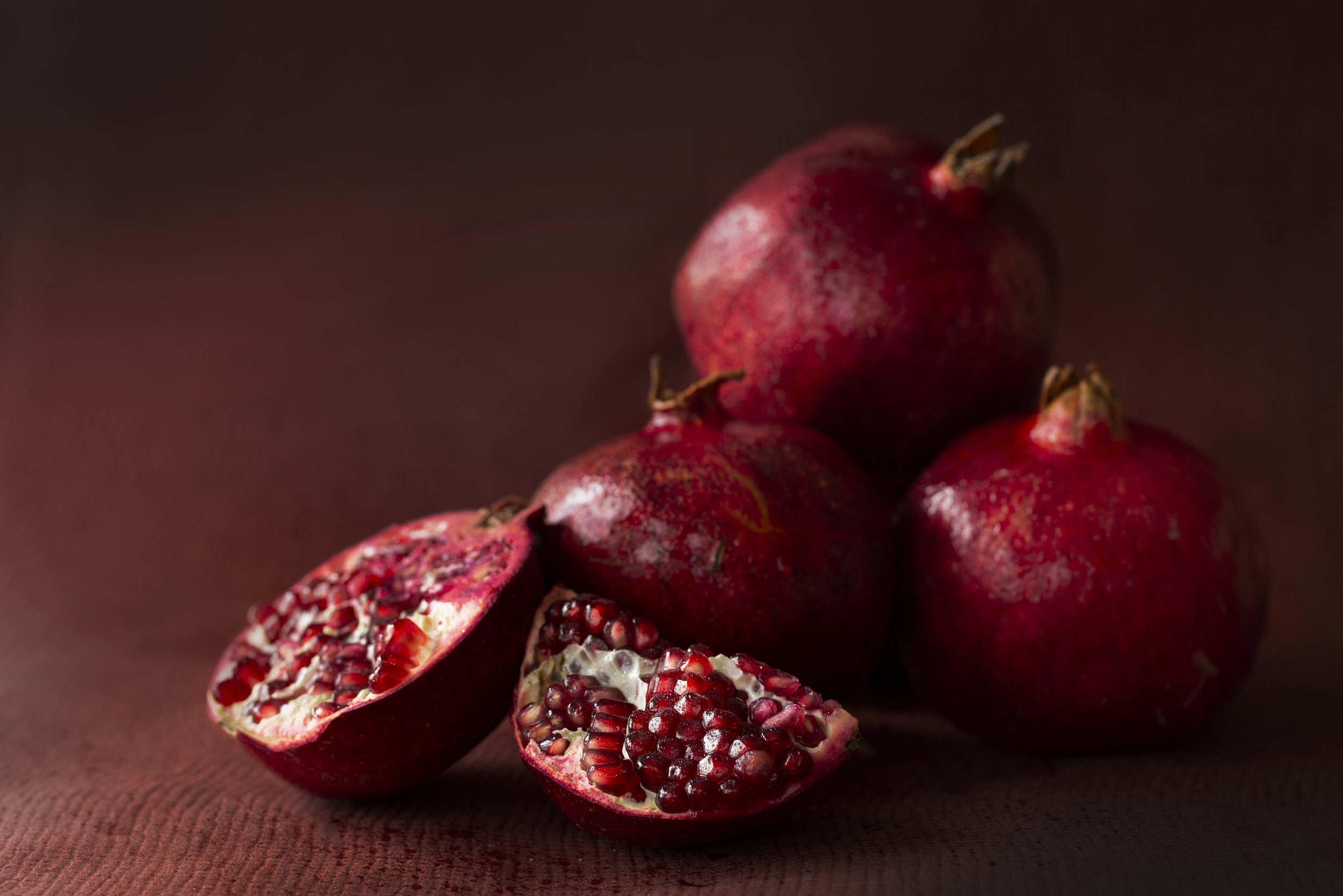 PomegranateStillLife-HR-SimiJois-2018.jpg