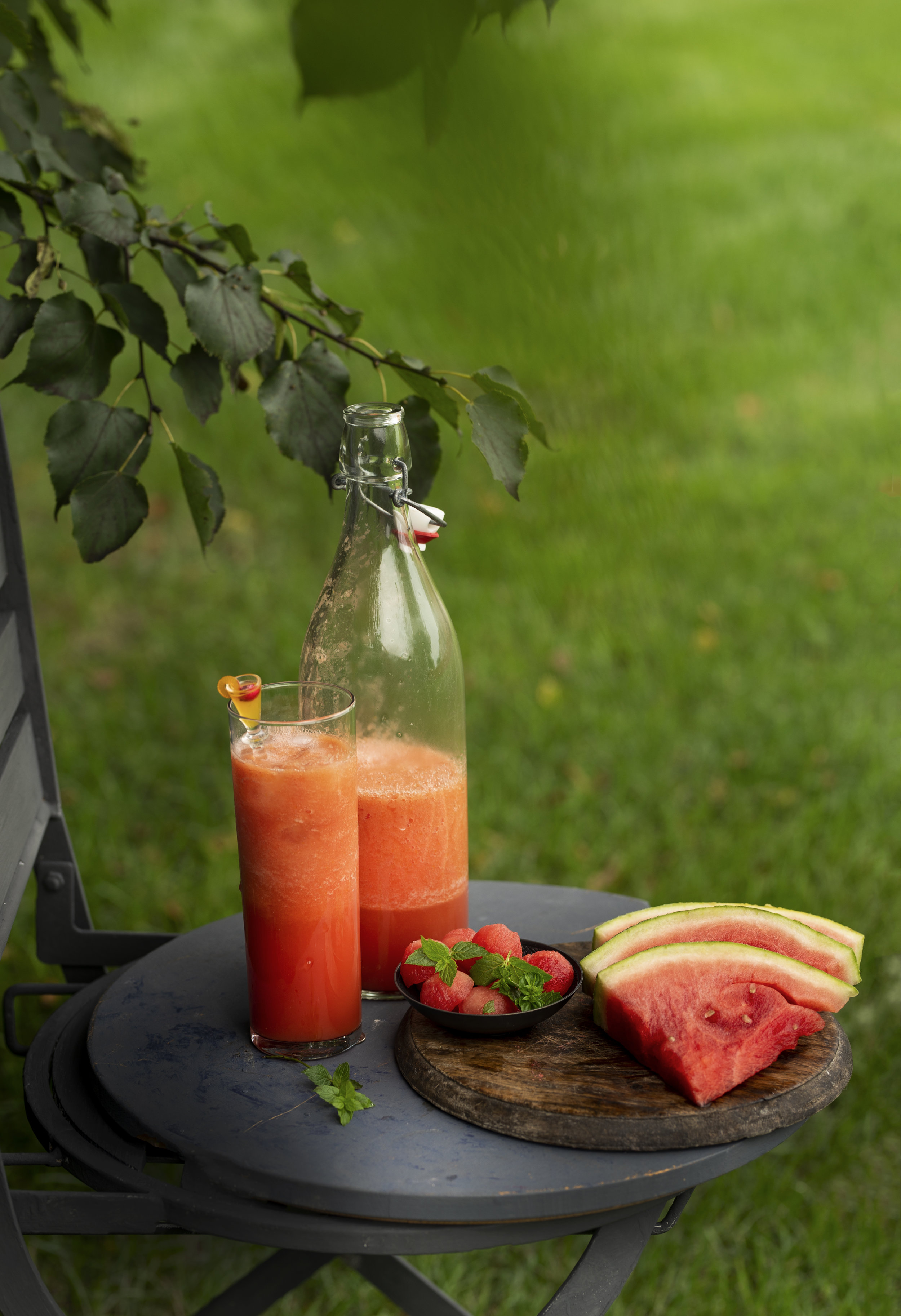 Watermelon-Cantilope-Carrot-TomatoJuice-Outdoor-HR-SimiJois-2018.jpg