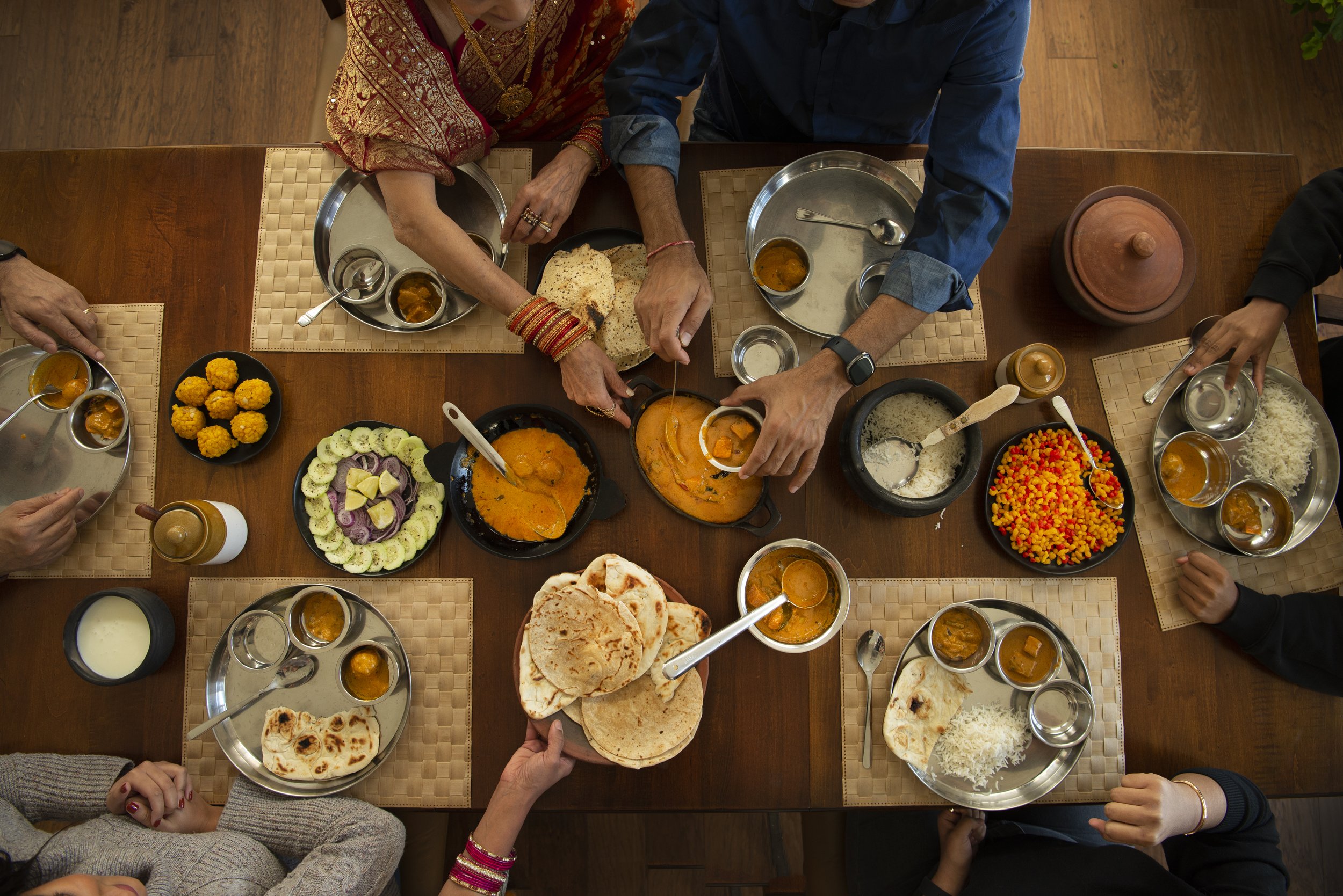 IndianMeal-DinningTable-HR-SimiJois-2021.jpg