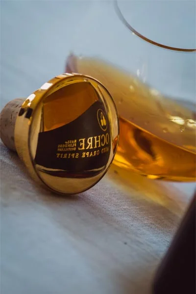 Ochre-Top-Reflection.jpg