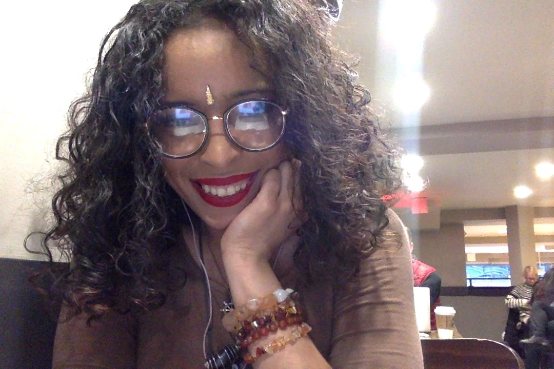 I don't like taking pictures "in the moment" makes me uncomfortable but for you guys here you go. 