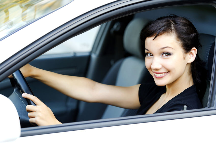 woman-driving-mobile-notary