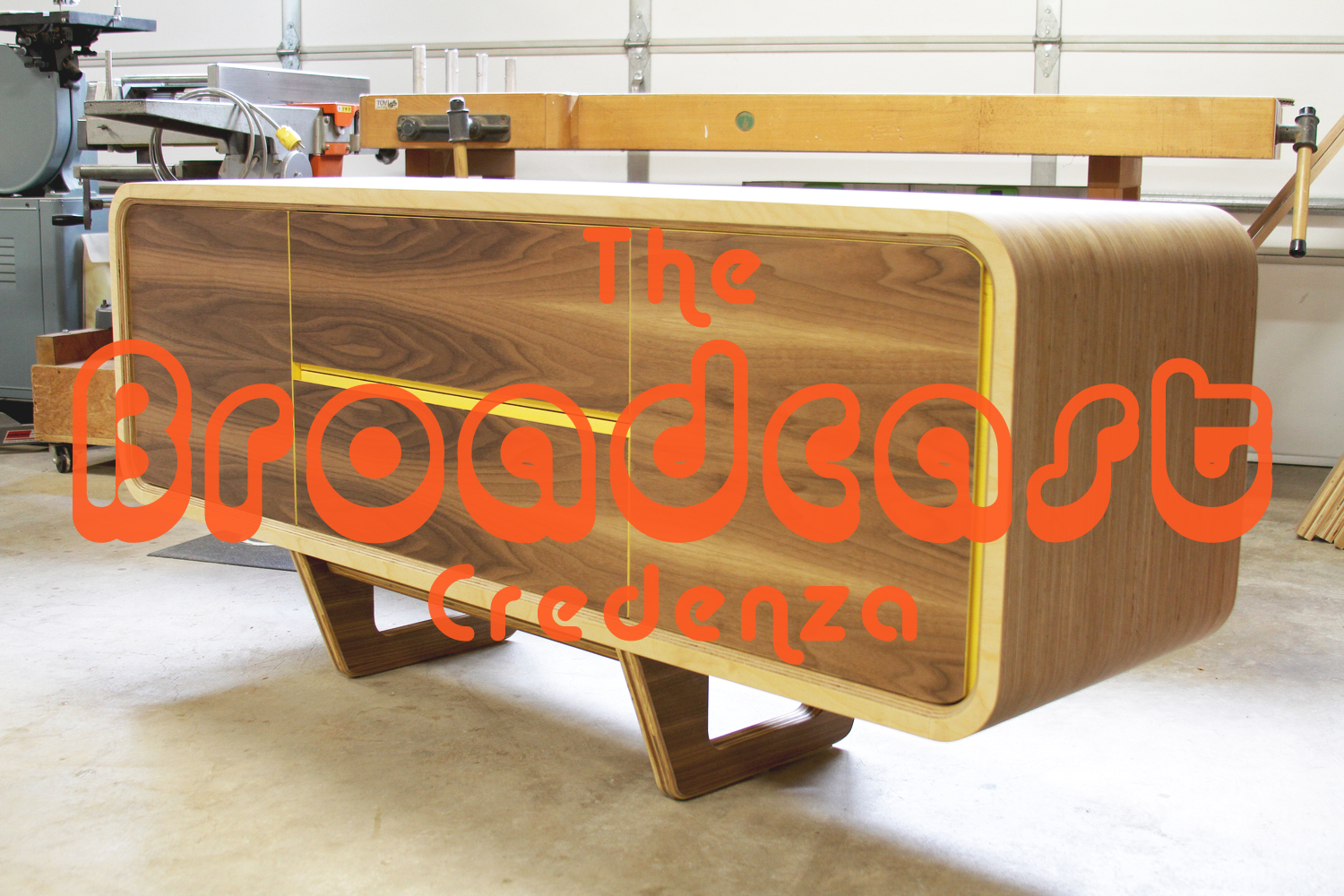 Credenza.jpg