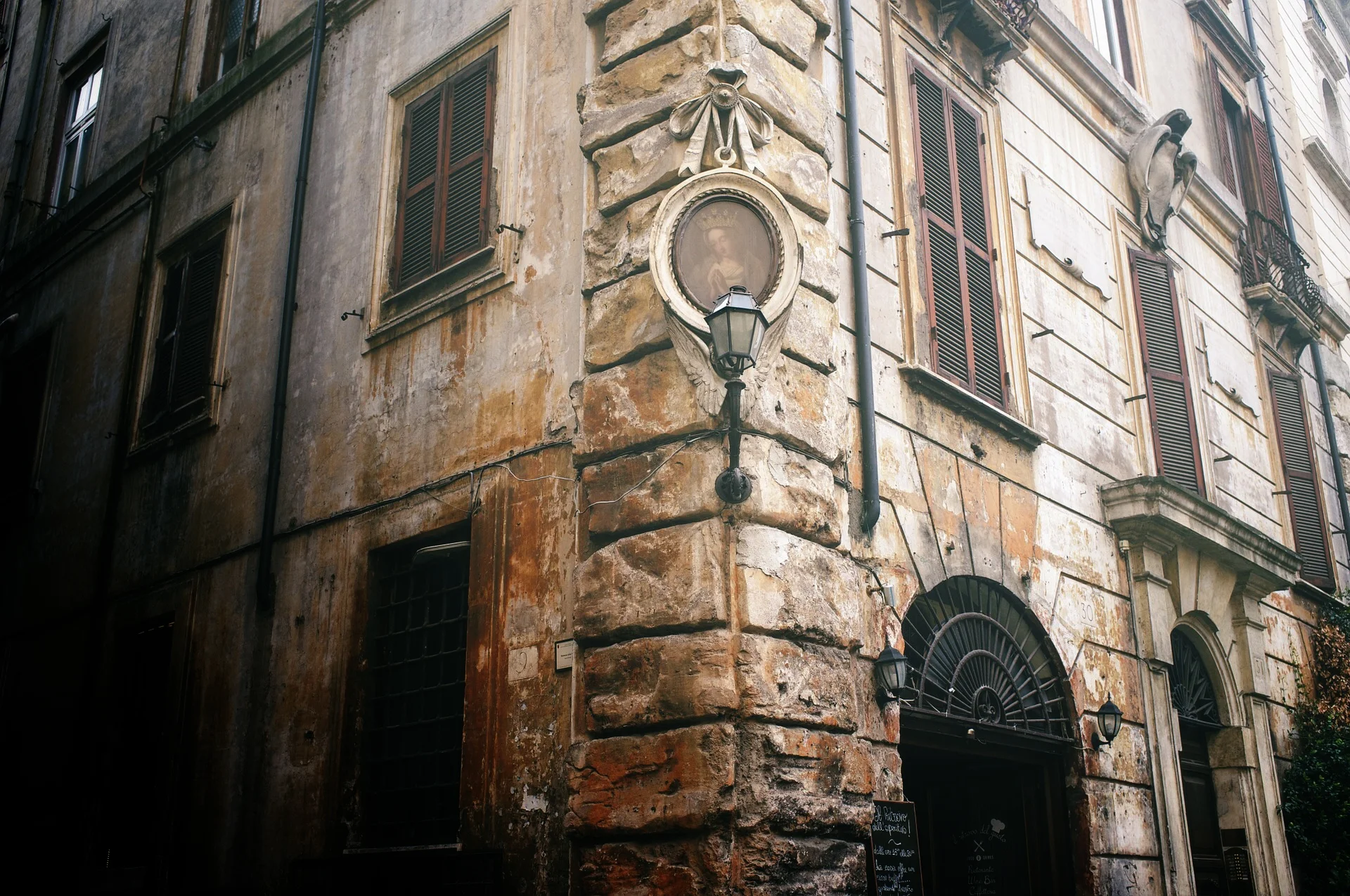 italy-1154314_1920-1.jpg