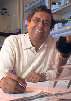 Dr. Subrata Chakrabarti’s research targets retina damage that is currently one of the major causes of blindness in Canada. SUPPLIED 