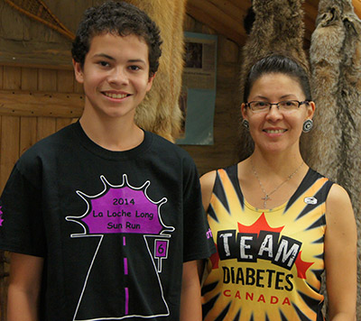 Bibianna King realized a childhood dream when she completed her first mara- thon for Team Diabetes in 2006. Since then, she’s become an inspirational champion of health in her Northern Saskatchewan community. Nolan Kilfoyl- Herman (left) is one of the students who – encouraged by Ms. King – brought healthy treats for a class party when he was in Grade 3. SUPPLIED 