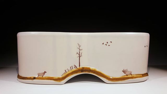 Today is the day for the Beacon Original Art Show, where you can find this centerpiece vase along with much of my other work. It's from 10am - 4pm, at the Bridgeland-Riverside Community Association: 917 Centre Avenue NE Calgary. Hope to see you there