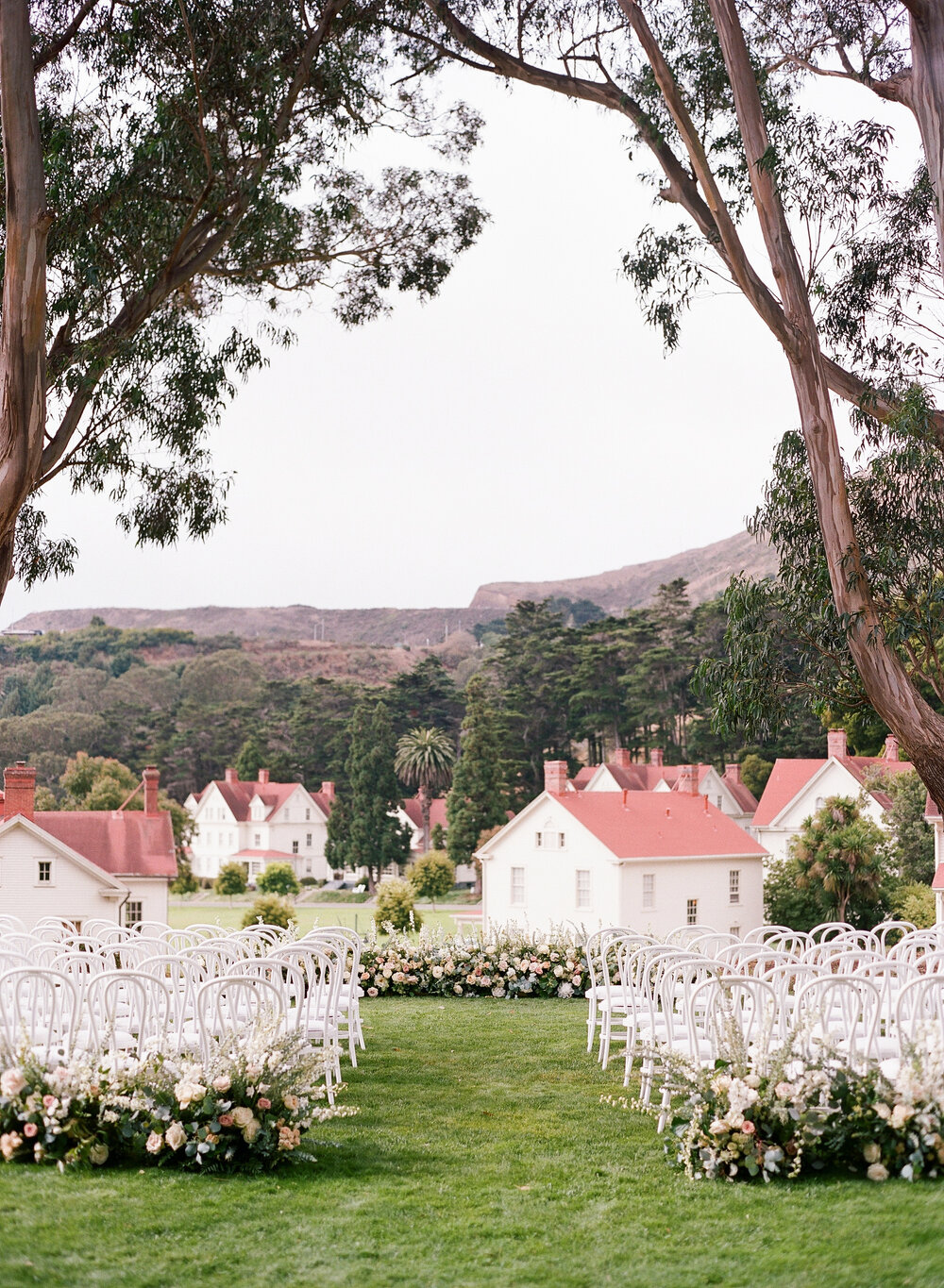 01-Cavallo-Point-wedding-ceremony.jpg