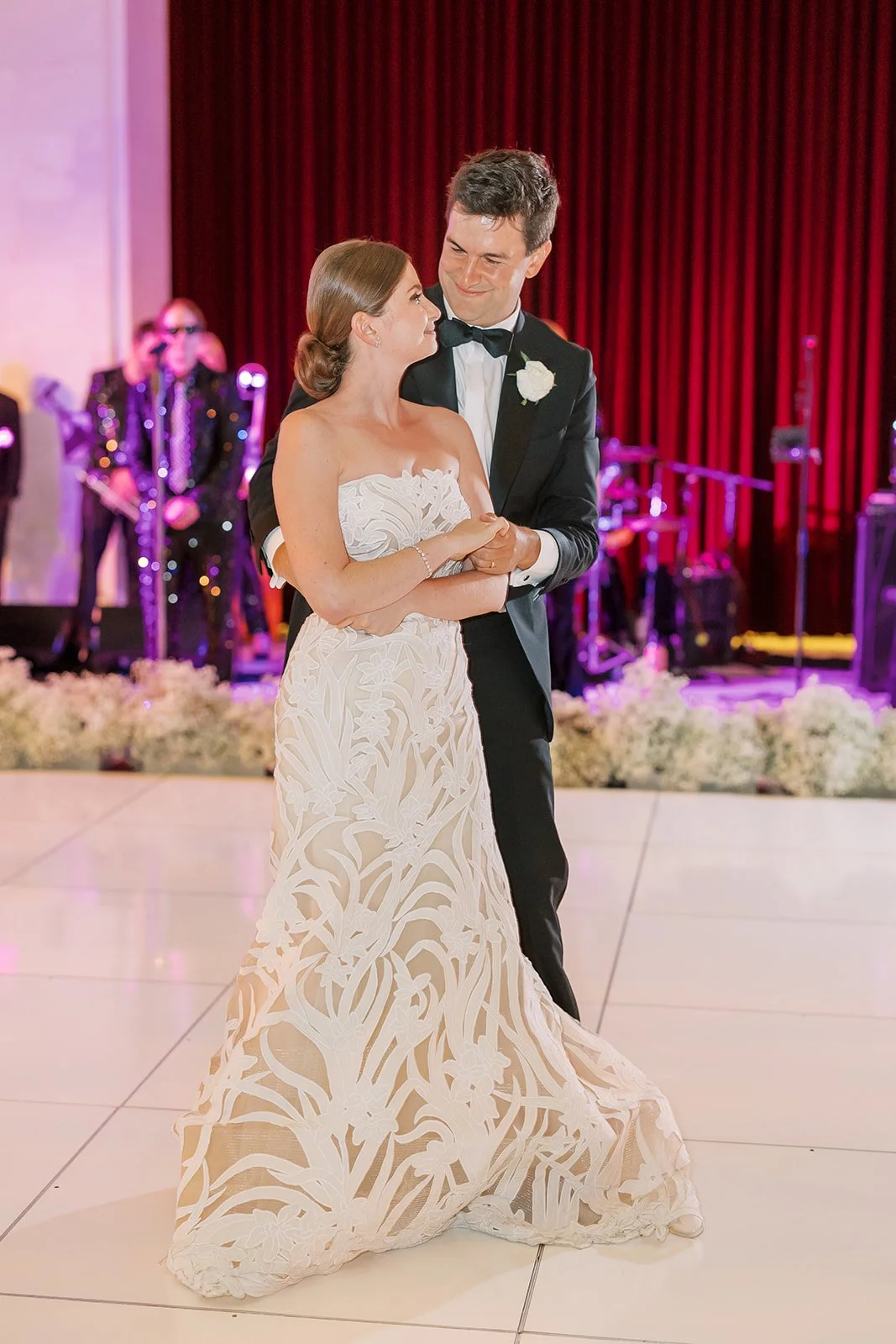 Danielle Buddy Wed Previews-83.jpg