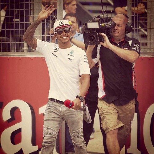 Mat-Lewis-Hamilton-F1.jpg