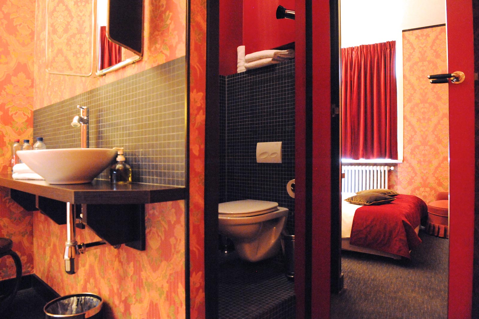 hotel-le-berger-rooms-standard-lola-04-03.jpg