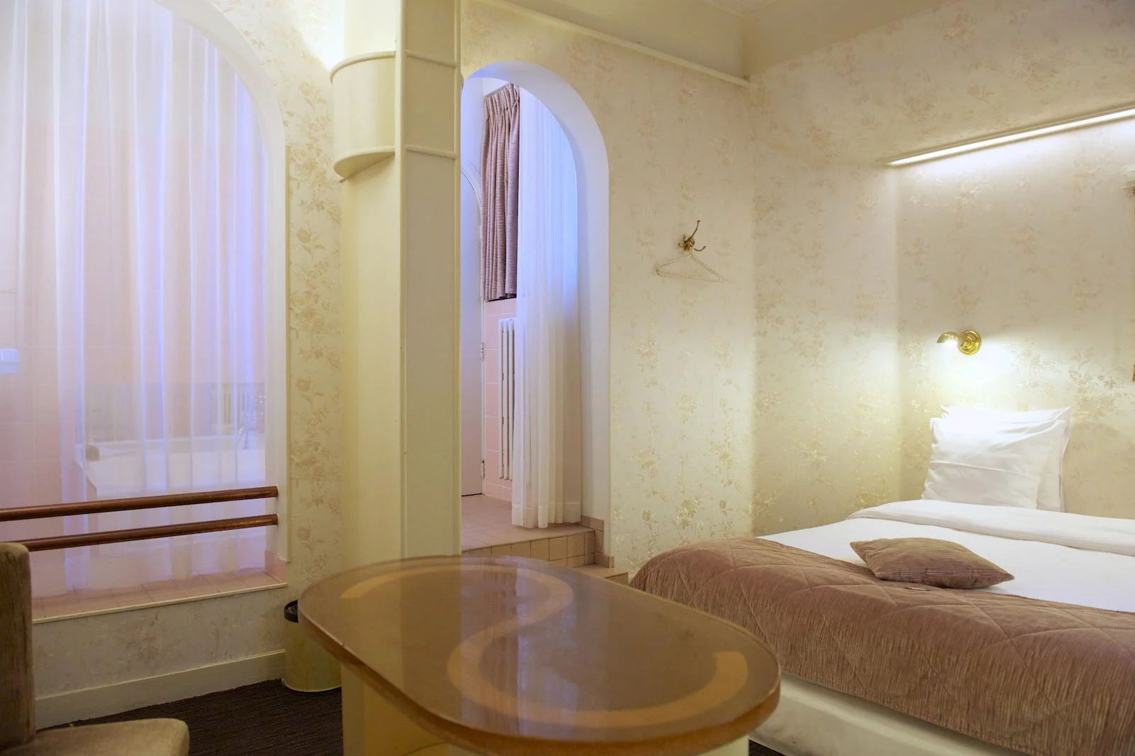 Hotel Le Berger Superior BOOK A ROOM
