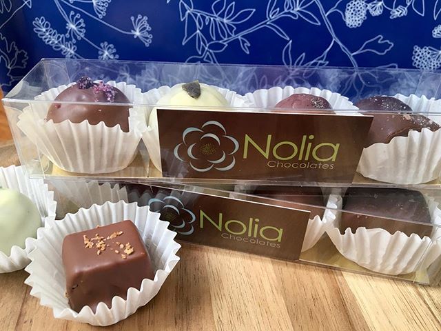 The perfect “I’m gonna share these, I swear” size box.... and we’ll have plenty at Saint Michaels MD Chocolate Fest this Saturday! #4piece #truffles #easternshore #darkchocolate #handcrafted #smallbusiness #chocolatefest #caramel #bourbon #cherry #passionfruit #bloodorange #raspberry #champagne