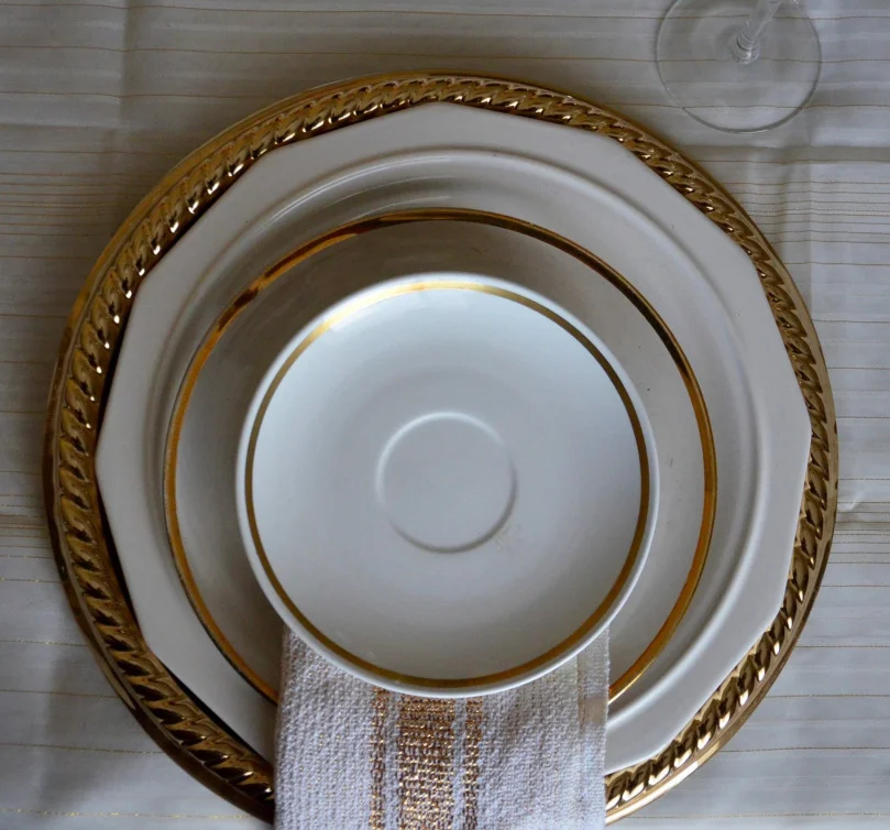 Guest Post: DIY Wedding Reception Place Settings